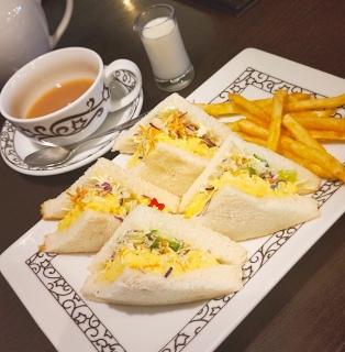 ���T���h